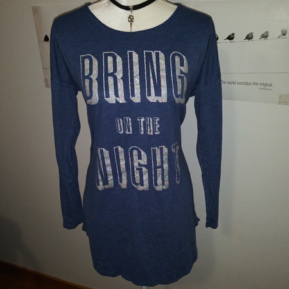 Victoria's Secret sleep shirt size small